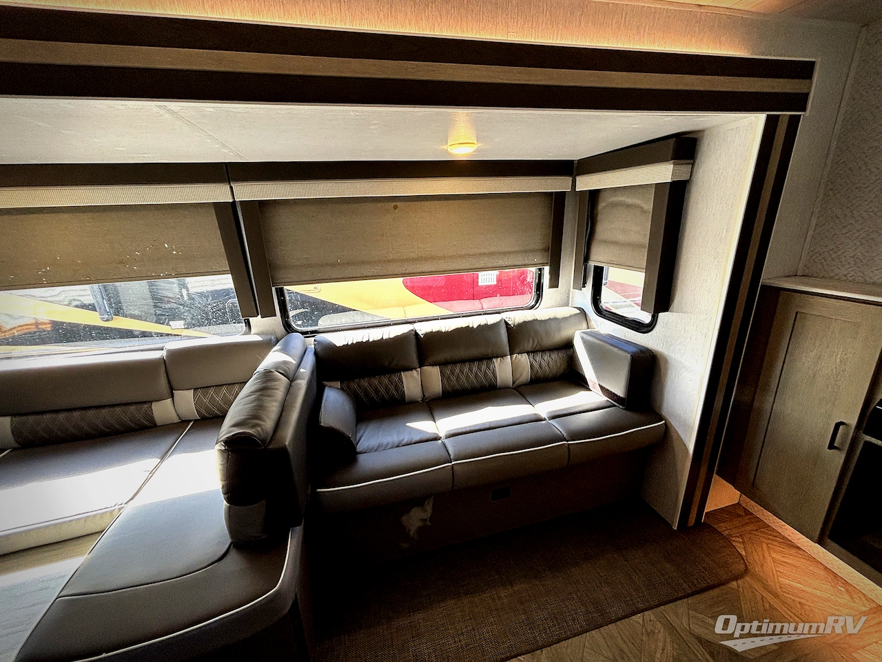 2023 Forest River Wildwood 31KQBTS Photo 11