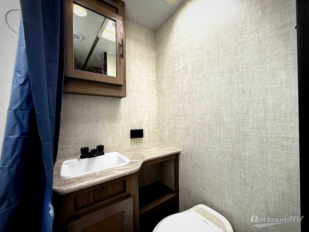 2022 Gulf Stream Kingsport Ultra Lite 279BH Photo 12