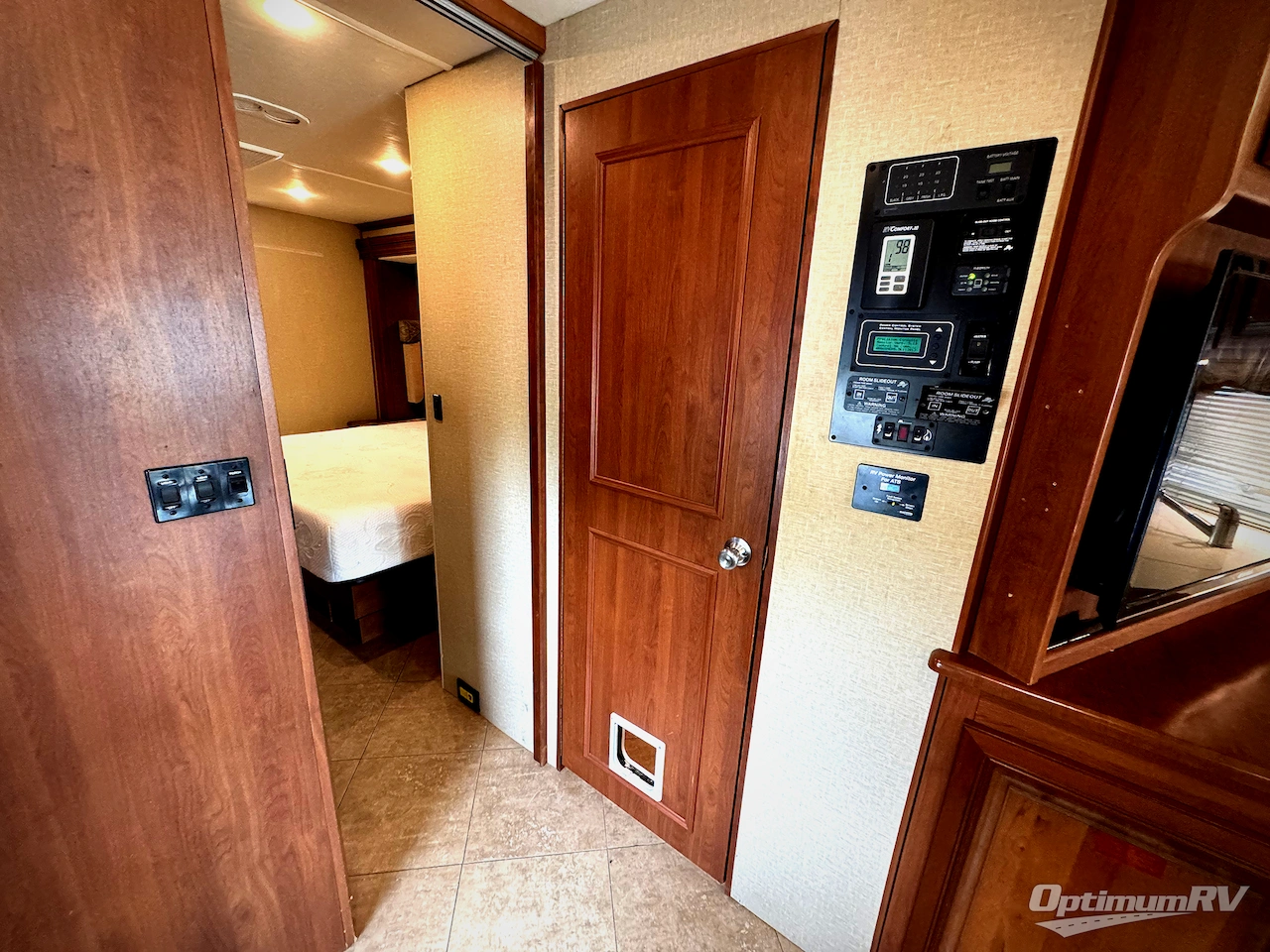 2015 Holiday Rambler Vacationer 36DBT Photo 14