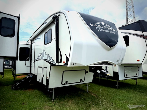 Used 2022 East To West Tandara 285RL Featured Photo