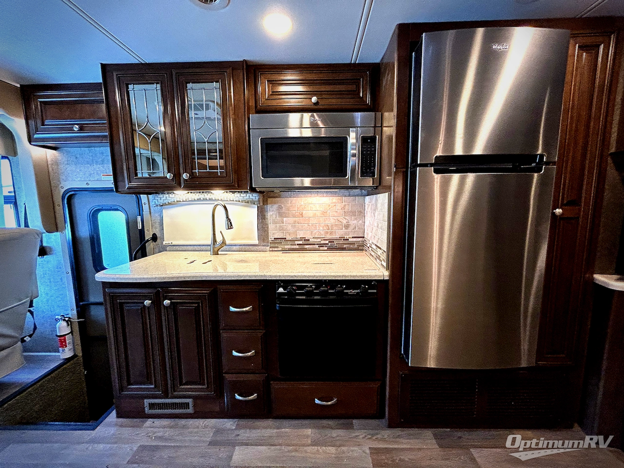 2017 Thor Miramar 34.1 Photo 6