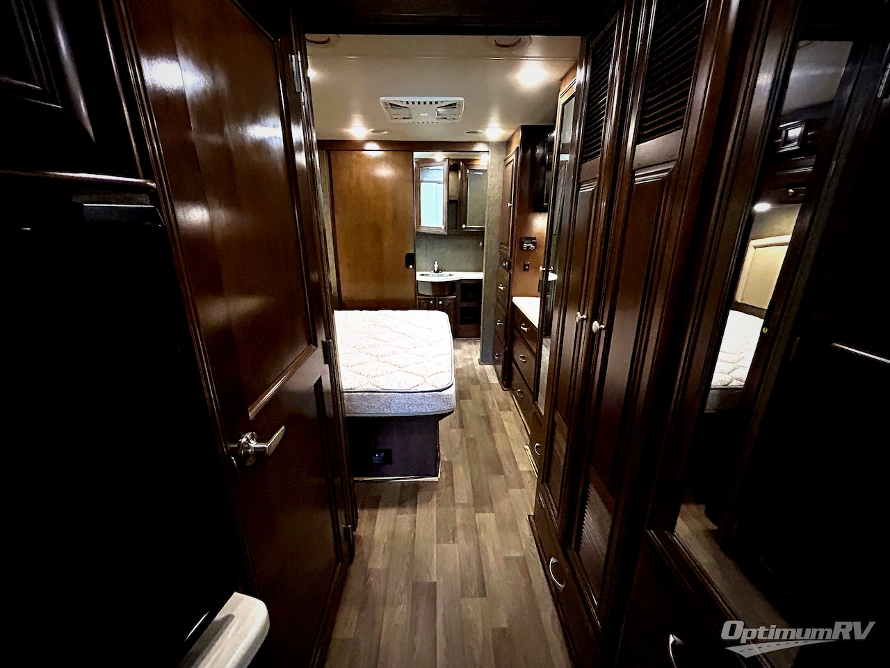 2017 Thor Miramar 34.1 Photo 14