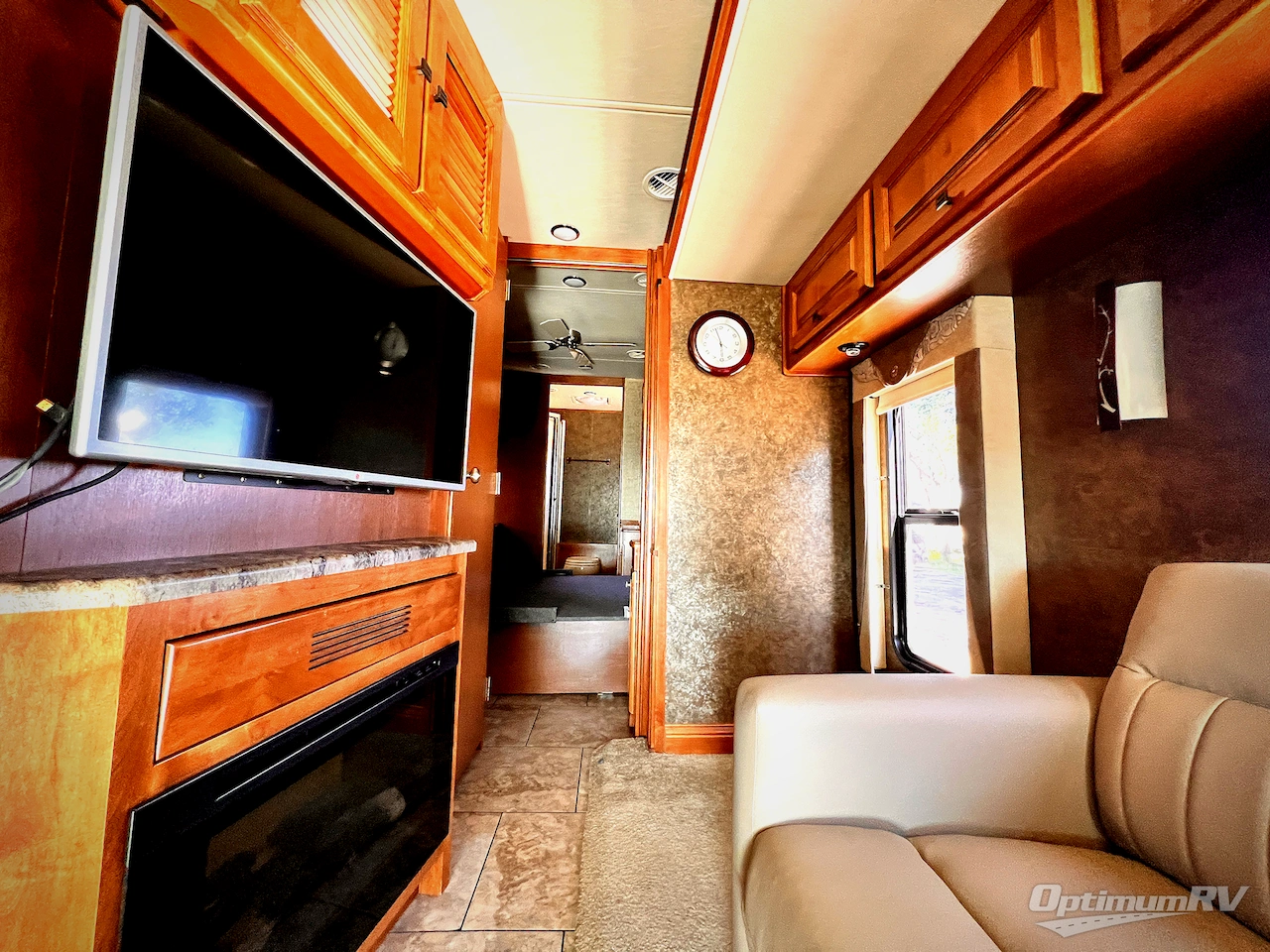 2014 Tiffin Allegro 36 LA Photo 16