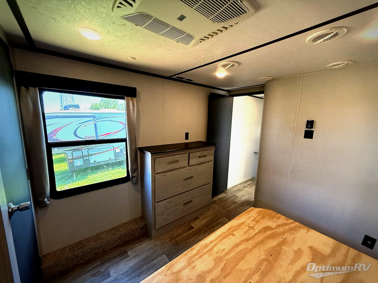 2021 Keystone Montana High Country 331RL Photo 18