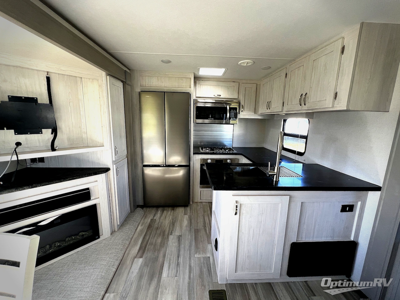 2023 Prime Time LaCrosse 3411RK Photo 9