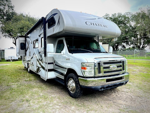Used 2012 Thor Chateau 31A Featured Photo