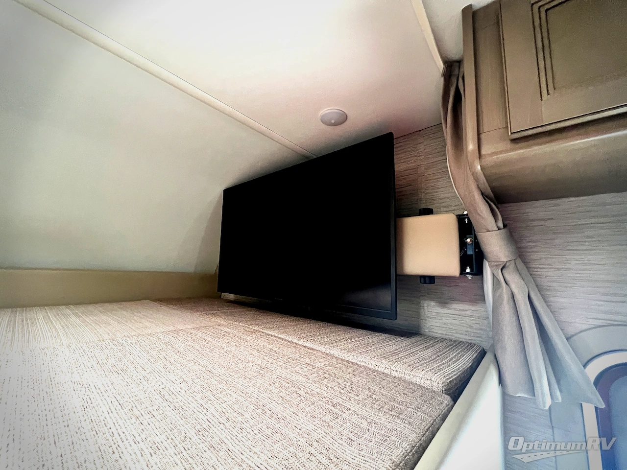 2022 Four Winds Chateau 22E Photo 7