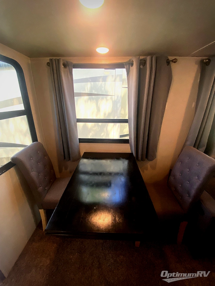 2021 Keystone Sprinter Limited 3190RLS Photo 10