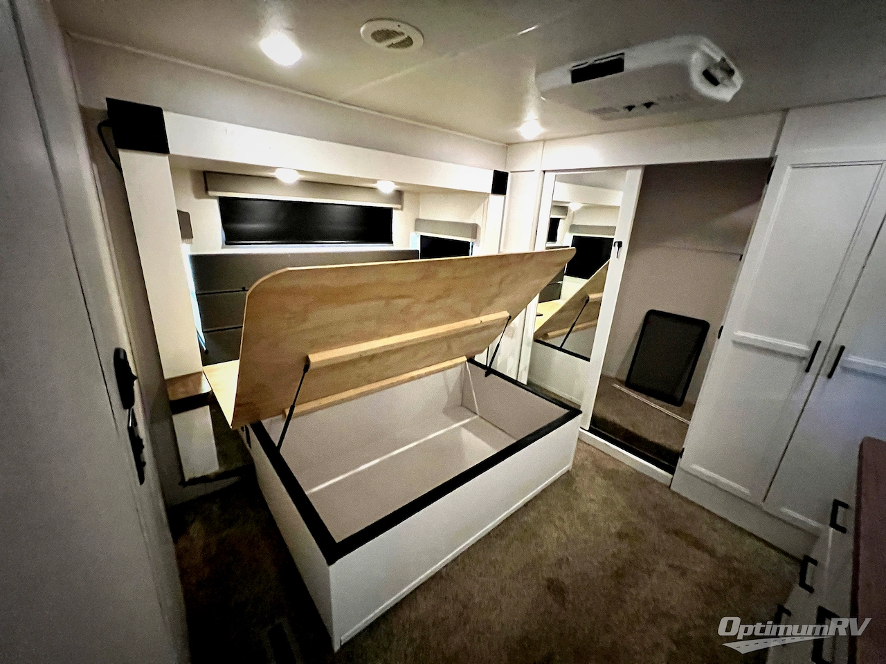 2022 Prime Time Crusader 395BHL Photo 21