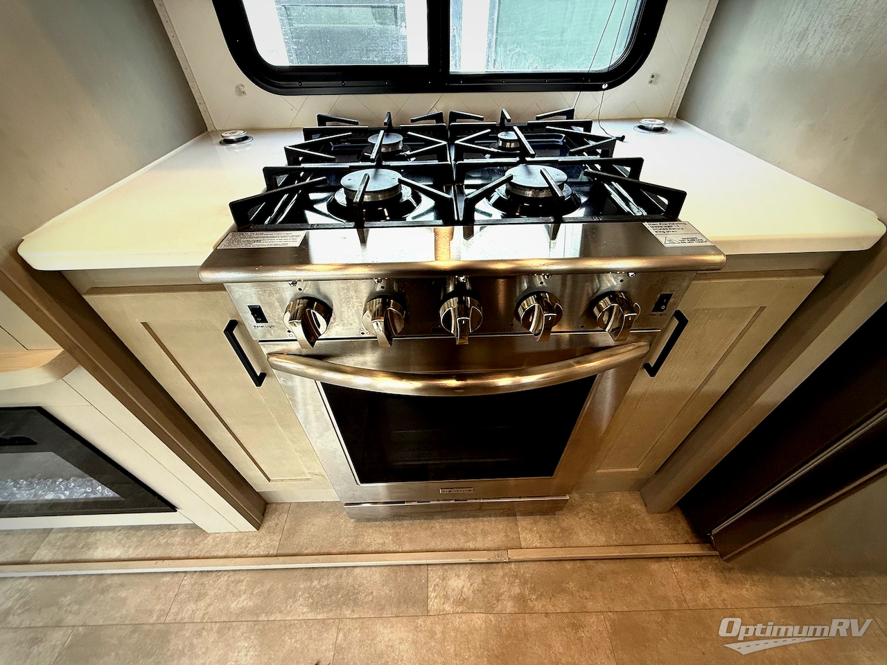 2022 Palomino Columbus C-Series 379MBC Photo 12