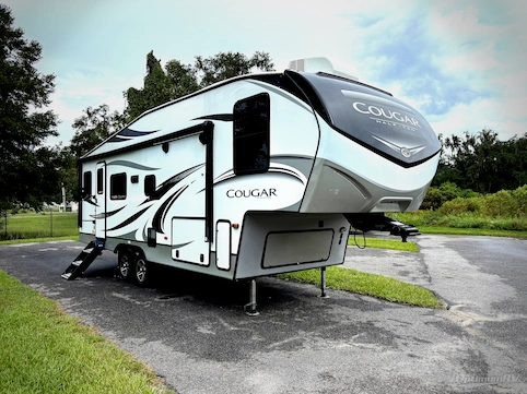 Used 2021 Keystone RV Cougar Half-Ton 24RDS Featured Photo