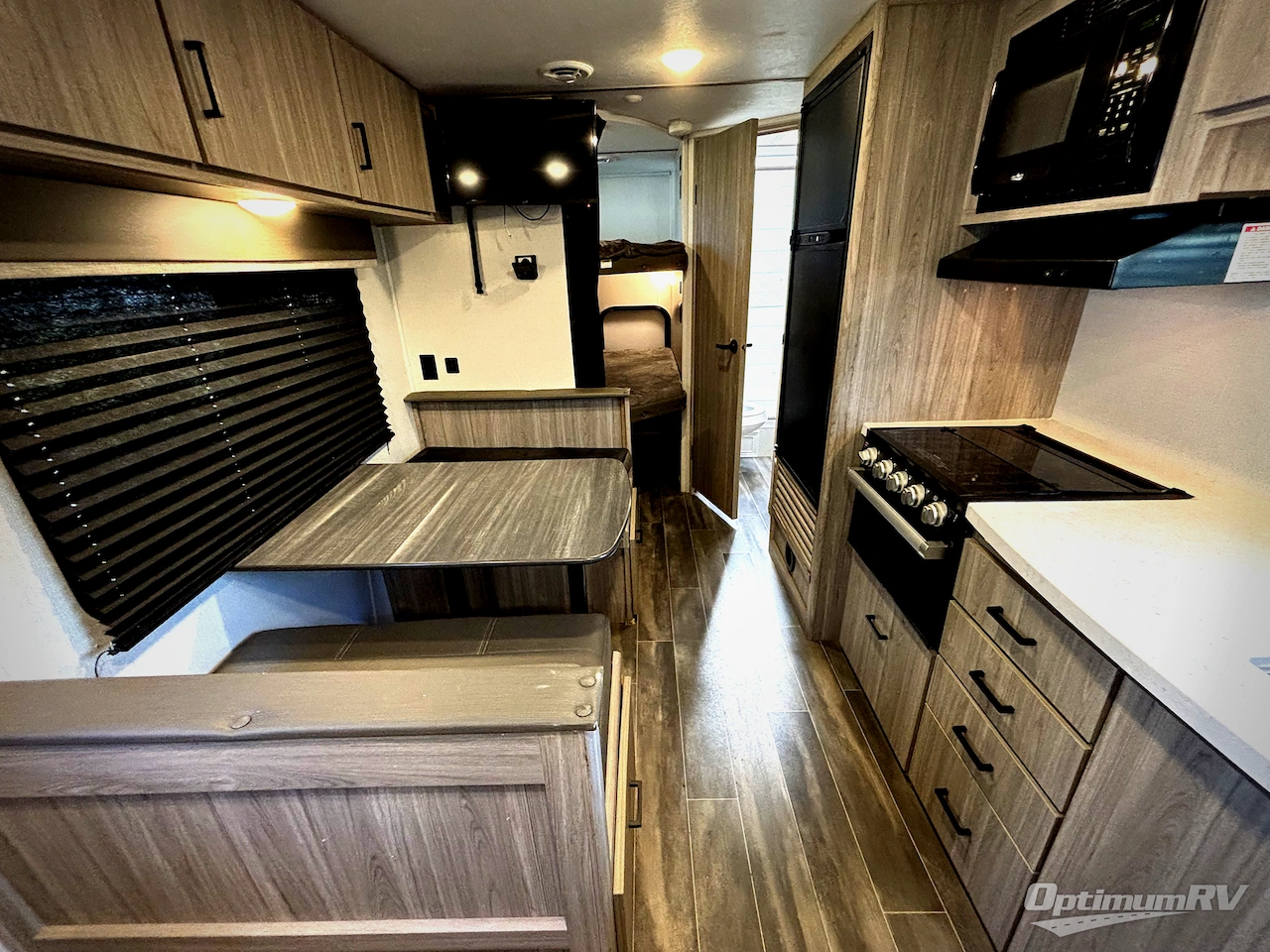 2021 Keystone Passport SL 219BH Photo 4