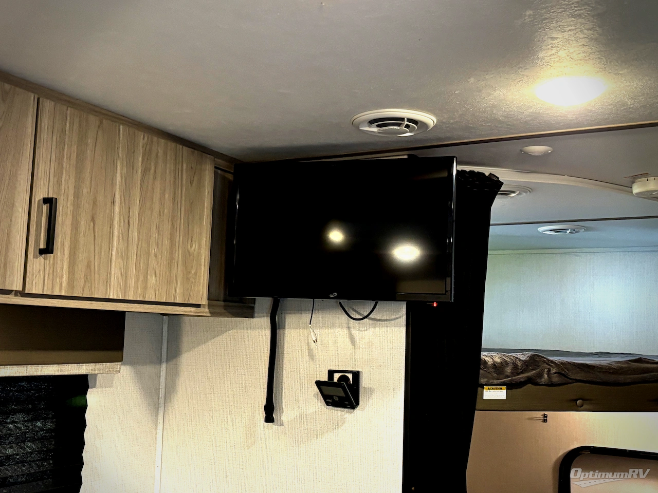 2021 Keystone Passport SL 219BH Photo 11