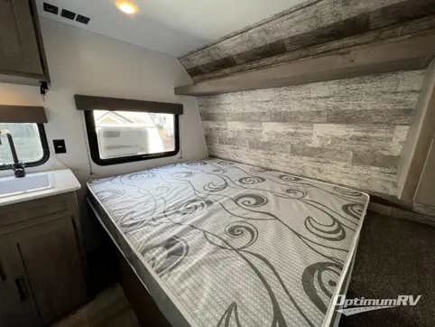 2021 Keystone Springdale Mini 2010BH RV Photo 4