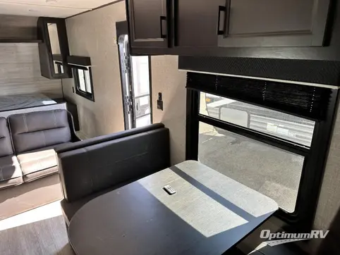2022 Jayco Jay Flight SLX 8 264BH RV Photo 4