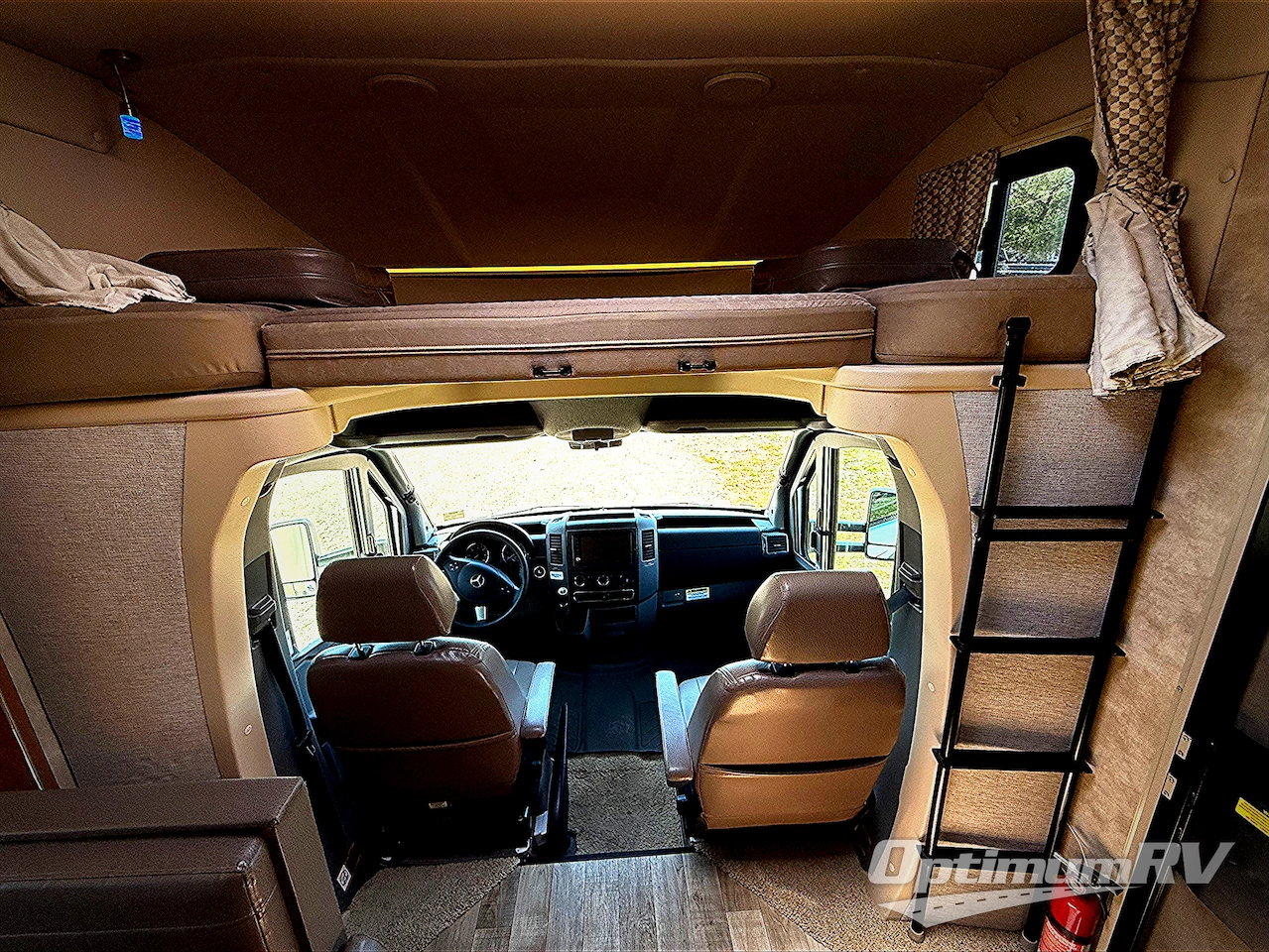 2018 Winnebago View 24J Photo 6