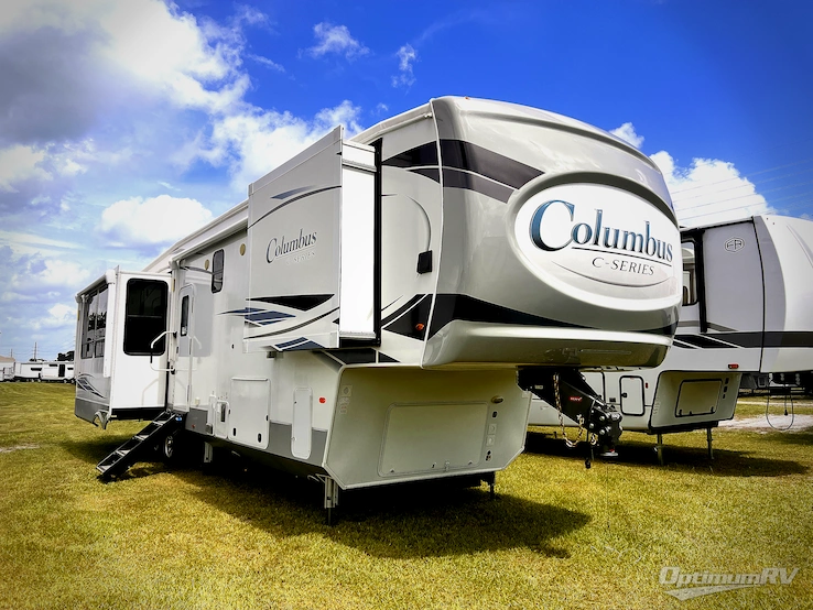 2022 Palomino Columbus C-Series 382FBC RV Photo 1