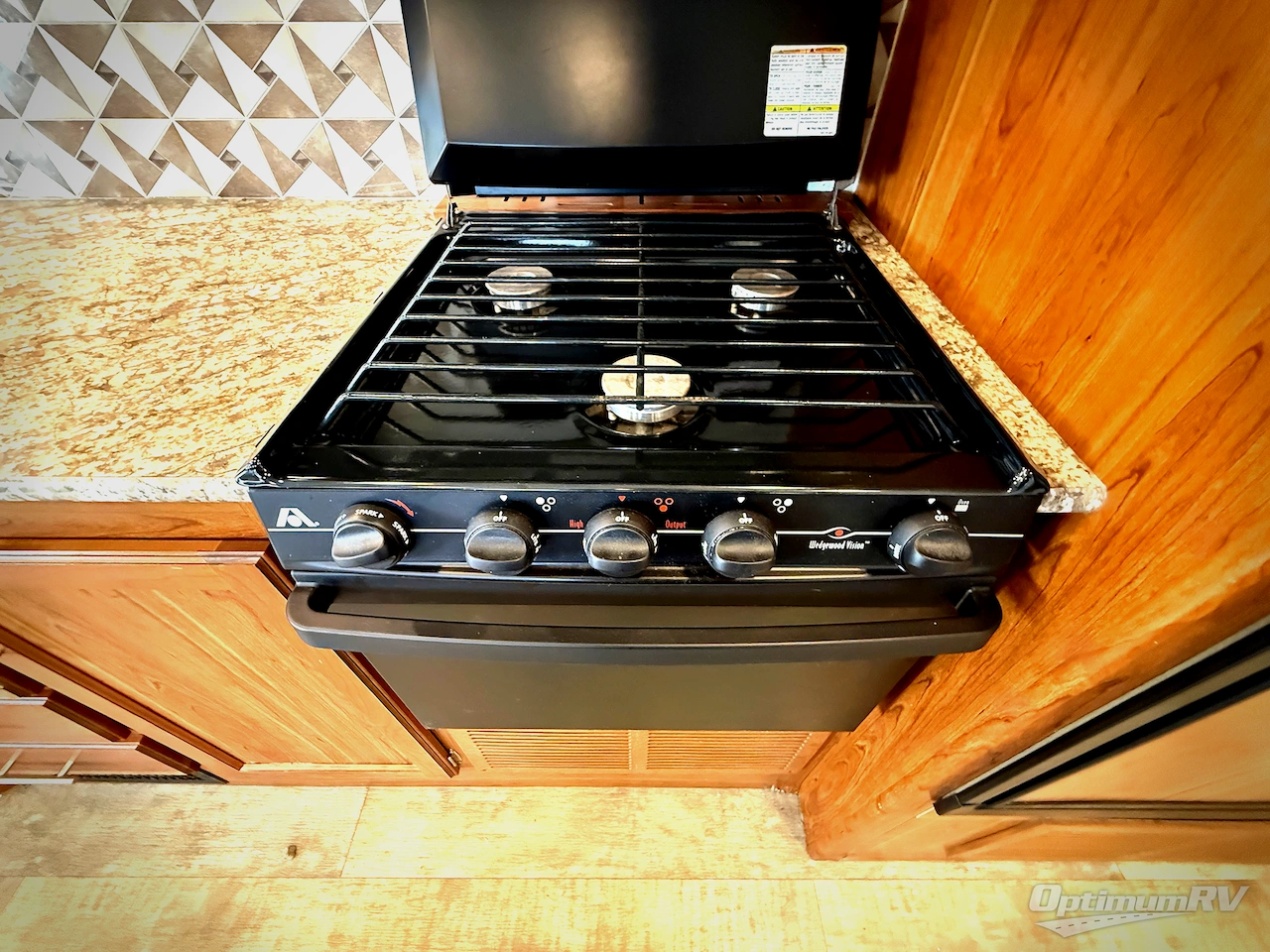 2017 Jayco Alante 31V Photo 10