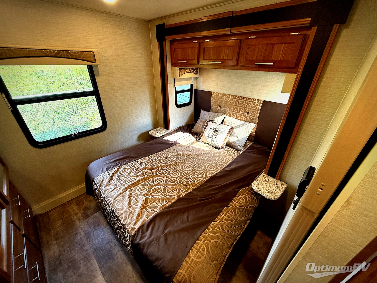 2017 Jayco Alante 31V Photo 17