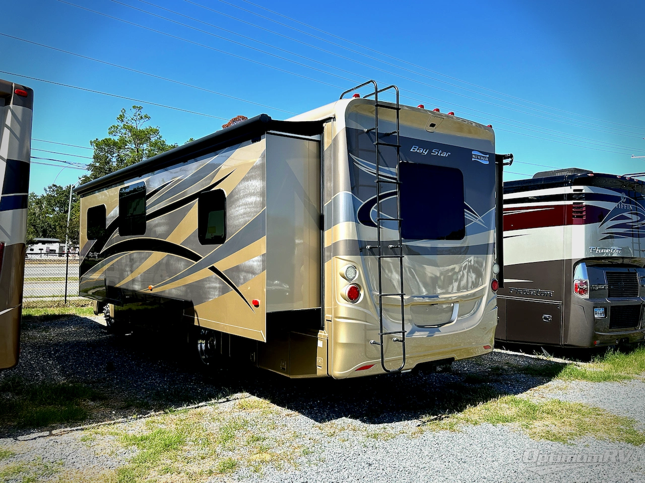 2016 Newmar Bay Star 3124 Photo 3