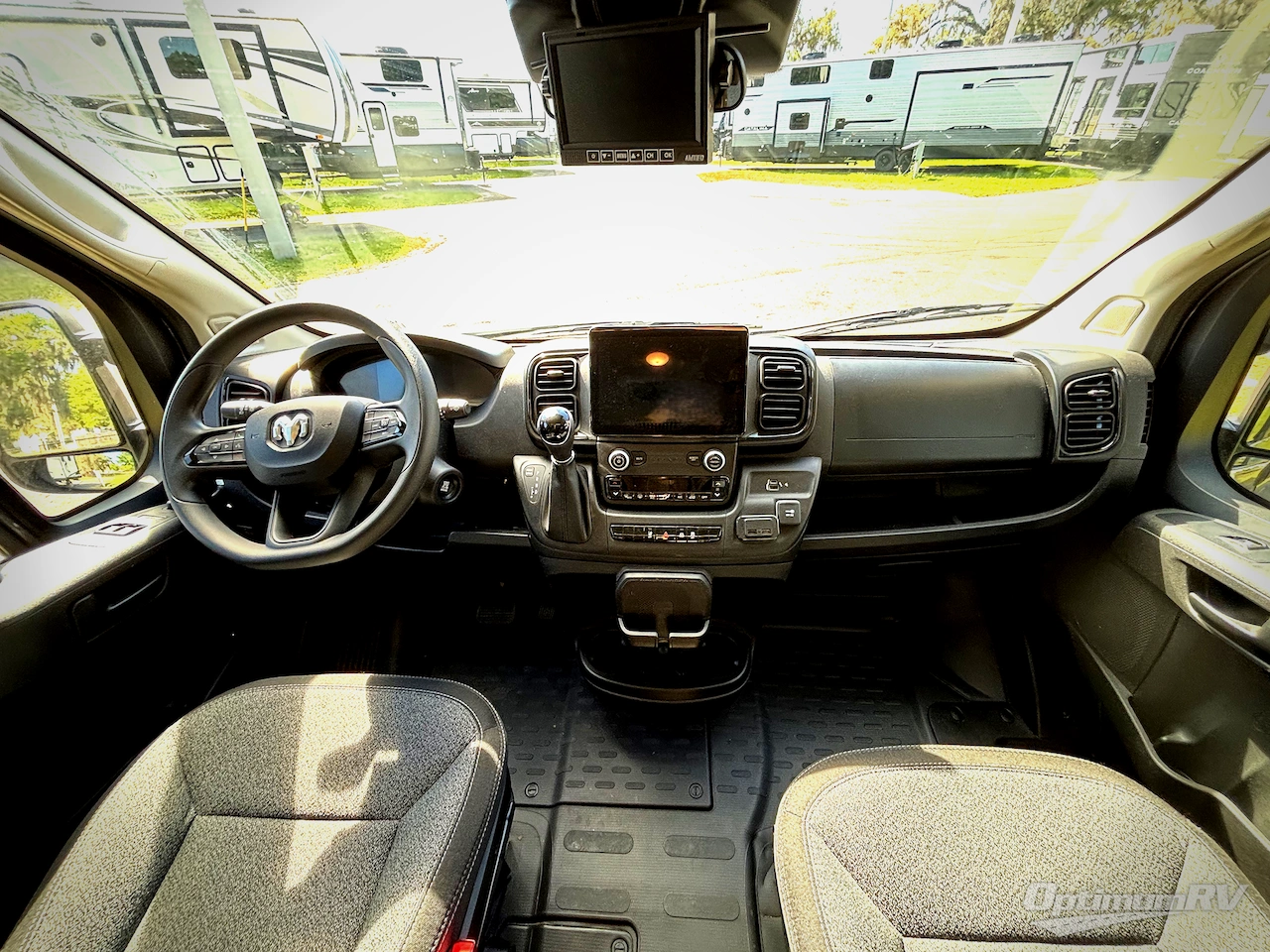 2025 Thor Dazzle 2LB Photo 8