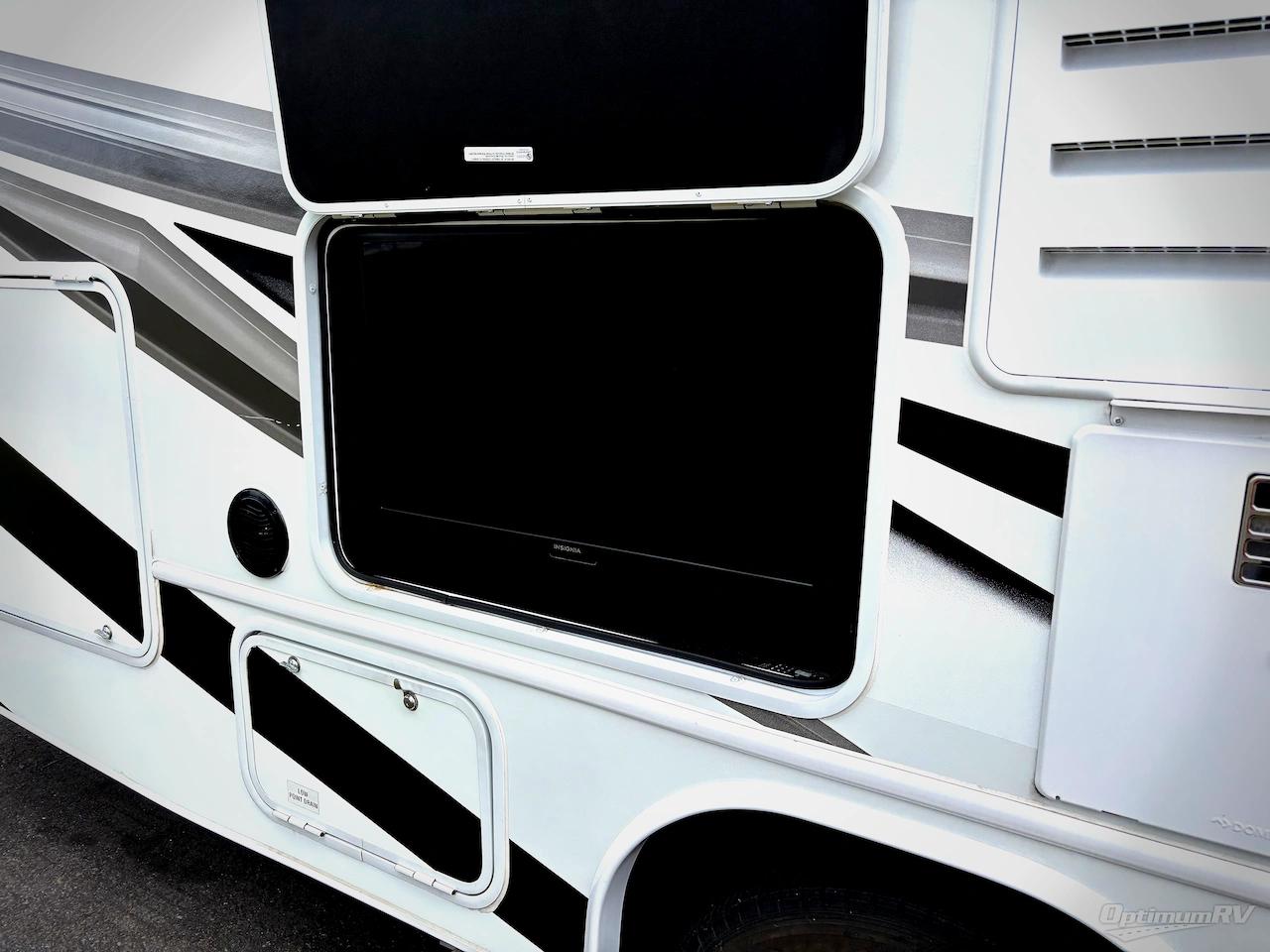 2022 Entegra Odyssey 25R Photo 19