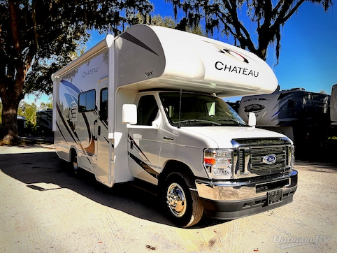 Used 2021 Thor Chateau 22B Featured Photo
