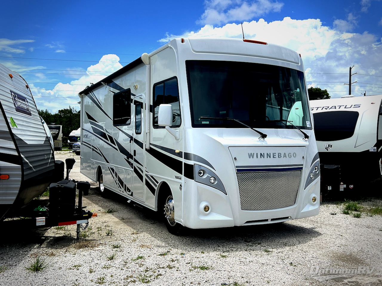 2019 Winnebago Intent 29L Photo 1