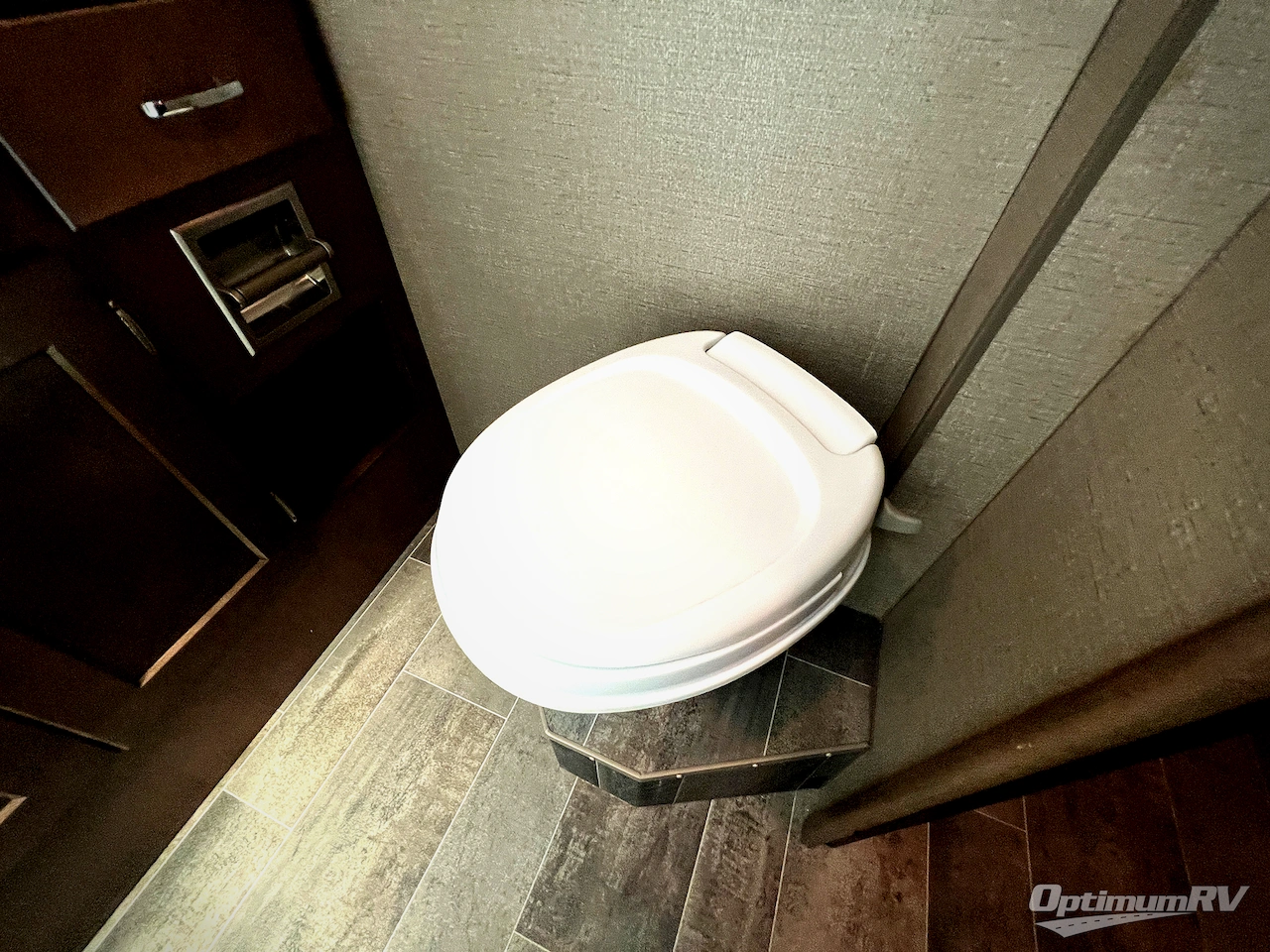 2019 Winnebago Intent 29L Photo 20