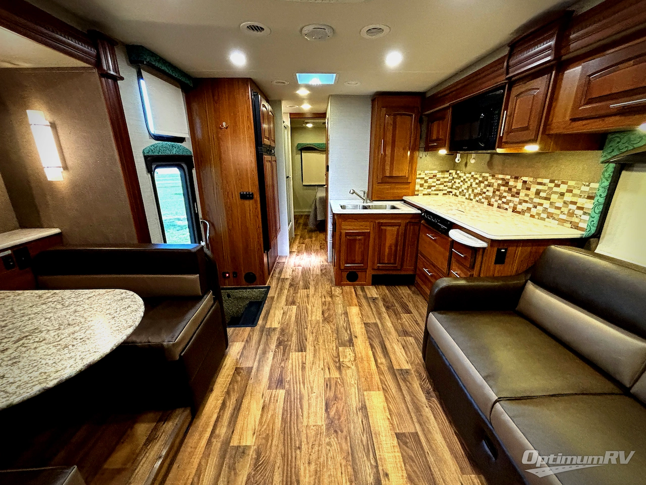 2017 Jayco Precept 31UL Photo 4