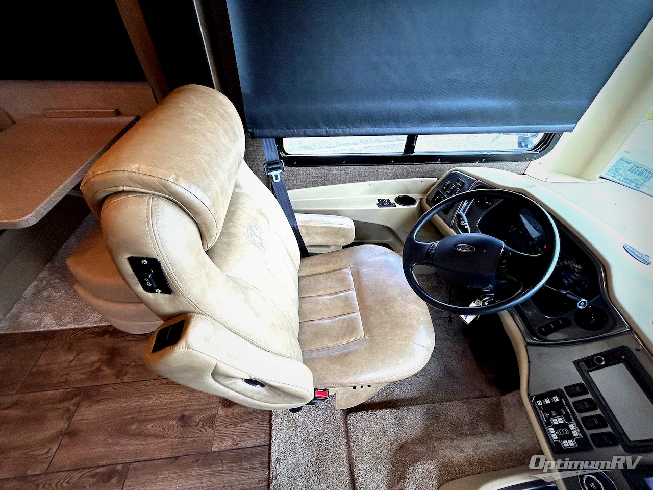 2017 Tiffin Allegro 36 LA Photo 7