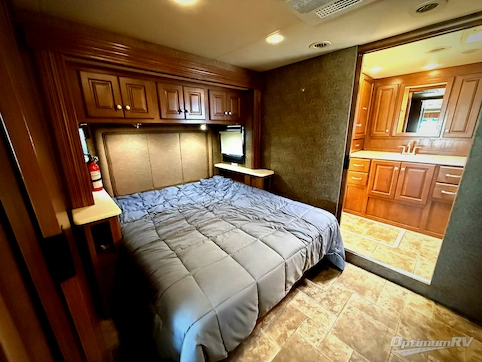 2014 Thor Palazzo 36 1 RV Photo 3