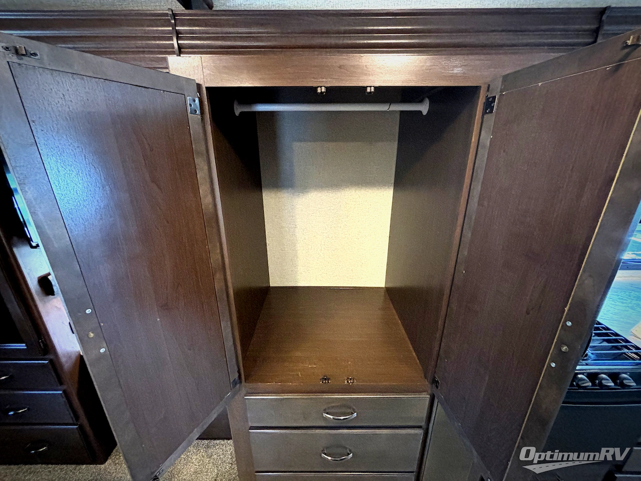 2020 Thor Freedom Traveler 30A Photo 13