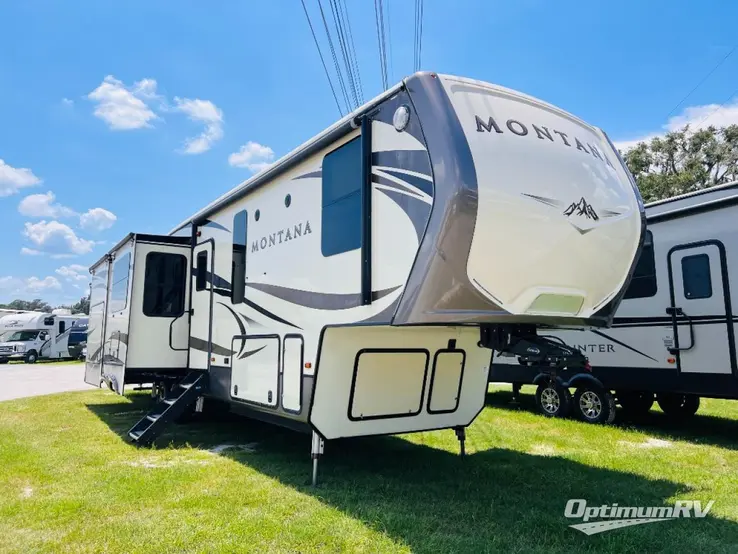 2017 Keystone Montana 3661RL RV Photo 1