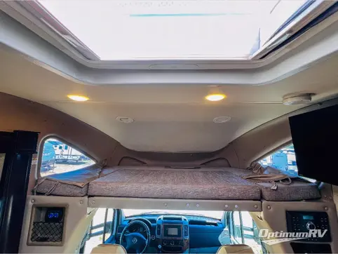 2017 Thor Siesta Sprinter 24SS RV Photo 3