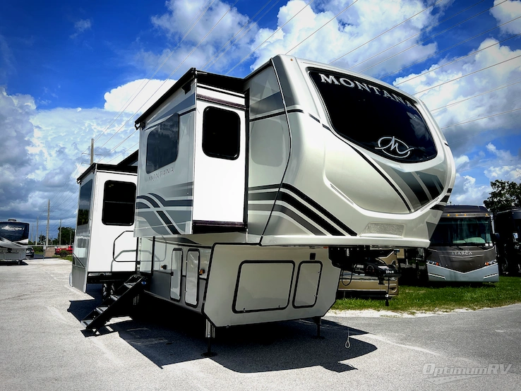 2022 Keystone Montana 3761FL RV Photo 1