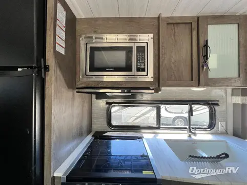 2022 Forest River Wildwood X-Lite 261BHXL RV Photo 3