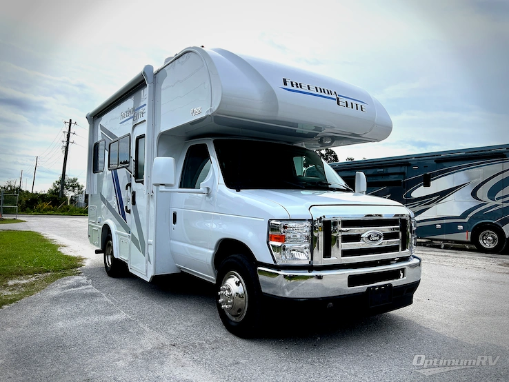 2026 Thor FREEDOM ELITE 19HE RV Photo 1