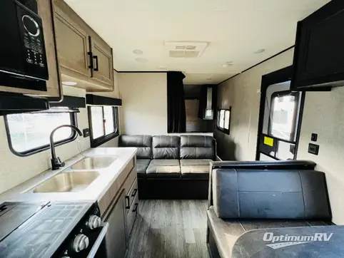 2022 Jayco Jay Flight SLX 8 264BH RV Photo 2