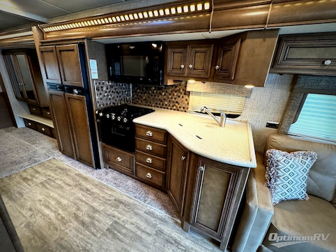 2021 Newmar Bay Star 3014 RV Photo 2