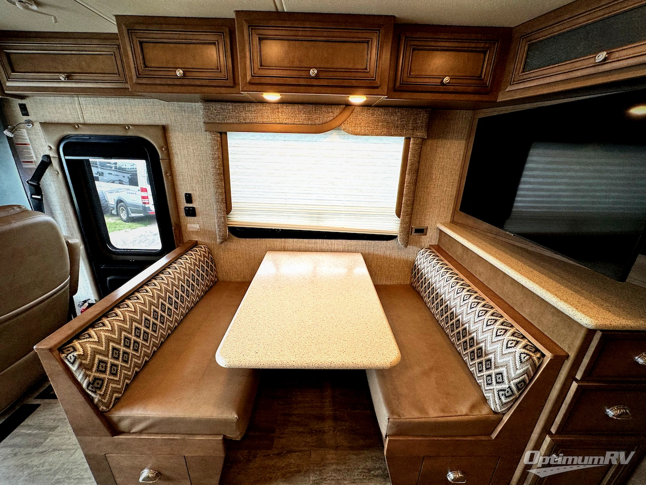 2021 Newmar Bay Star 3014 Photo 10