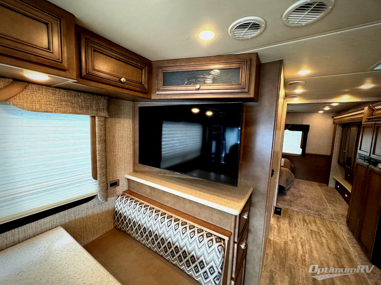 2021 Newmar Bay Star 3014 Photo 11
