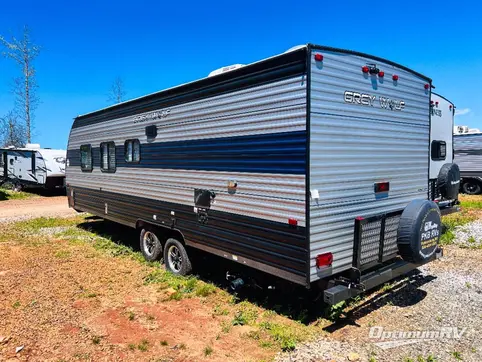 2022 Forest River Cherokee Grey Wolf 26DJSE RV Photo 3