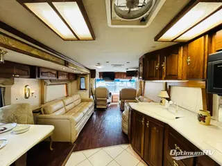 2000 Tiffin Zephyr M42 RV Photo 2