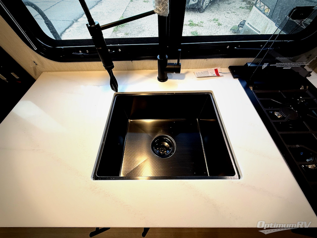 2026 Forest River Cherokee Wolf Pup Black Label 16KHWBL Photo 7