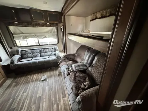 2016 Keystone Montana High Country 362RD RV Photo 4