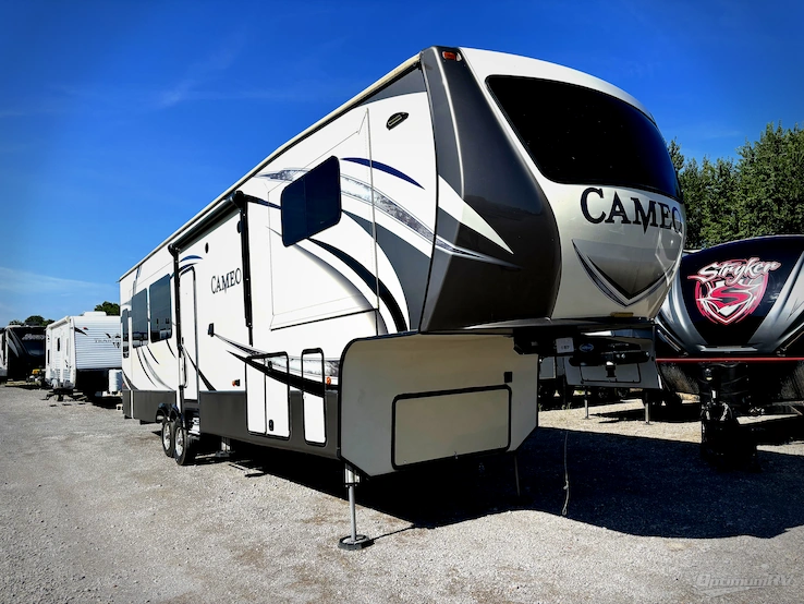 2017 CrossRoads Cameo CE380RL RV Photo 1