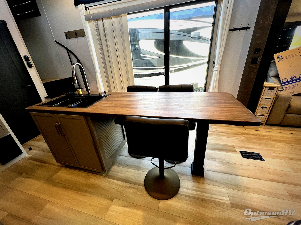 2025 Forest River Wildwood Heritage Glen ROOST43 Photo 13