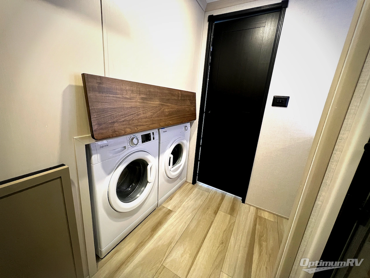 2025 Forest River Wildwood Heritage Glen ROOST43 Photo 30