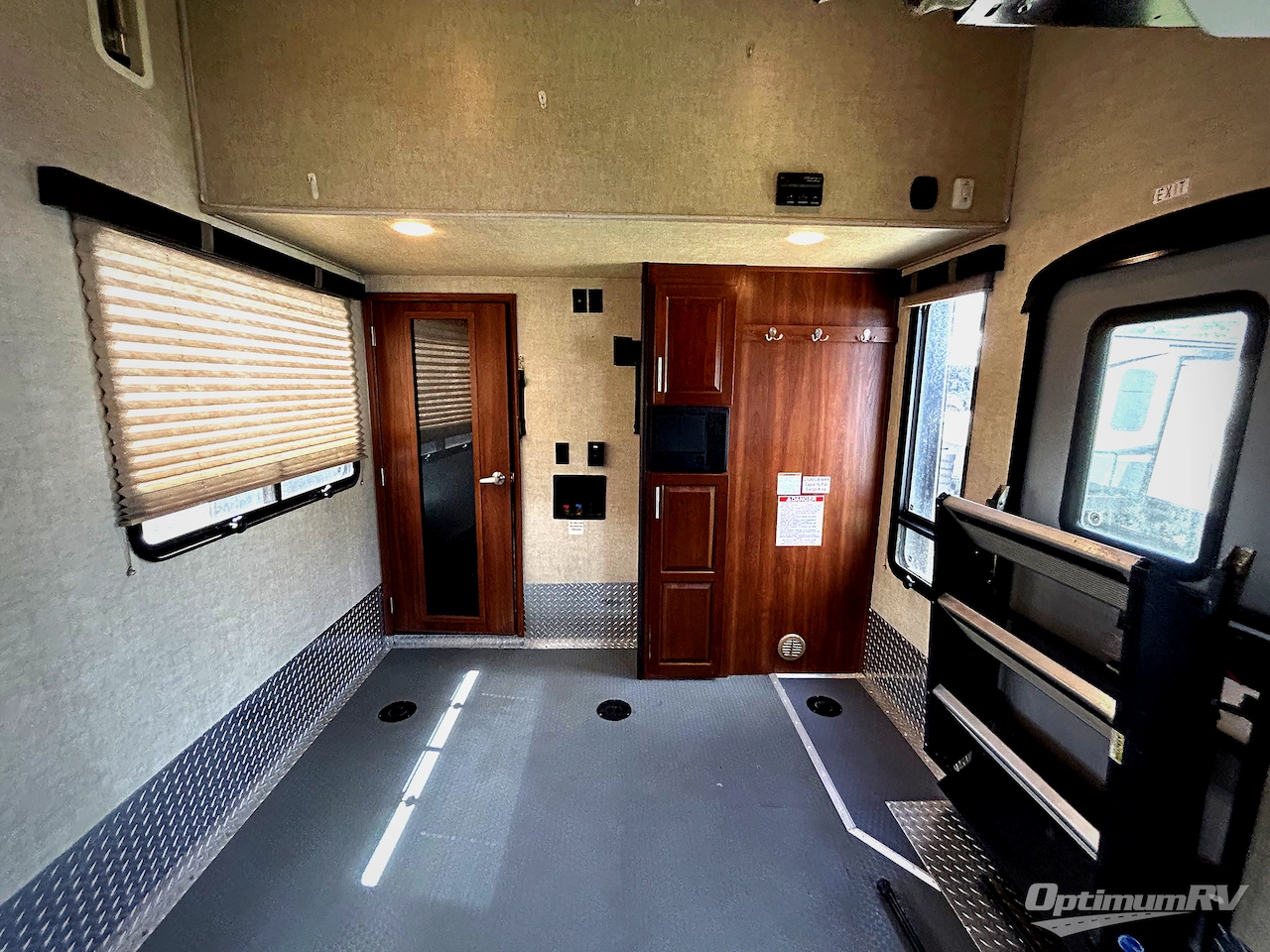 2014 Keystone Fuzion 342 Photo 18